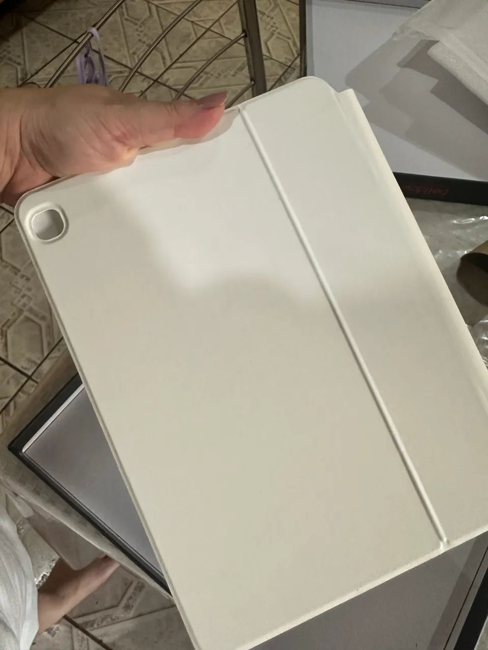 Capa magnética com teclado e mousepad Bettdow para Samsung Tab S6 Lite  - Foto 3