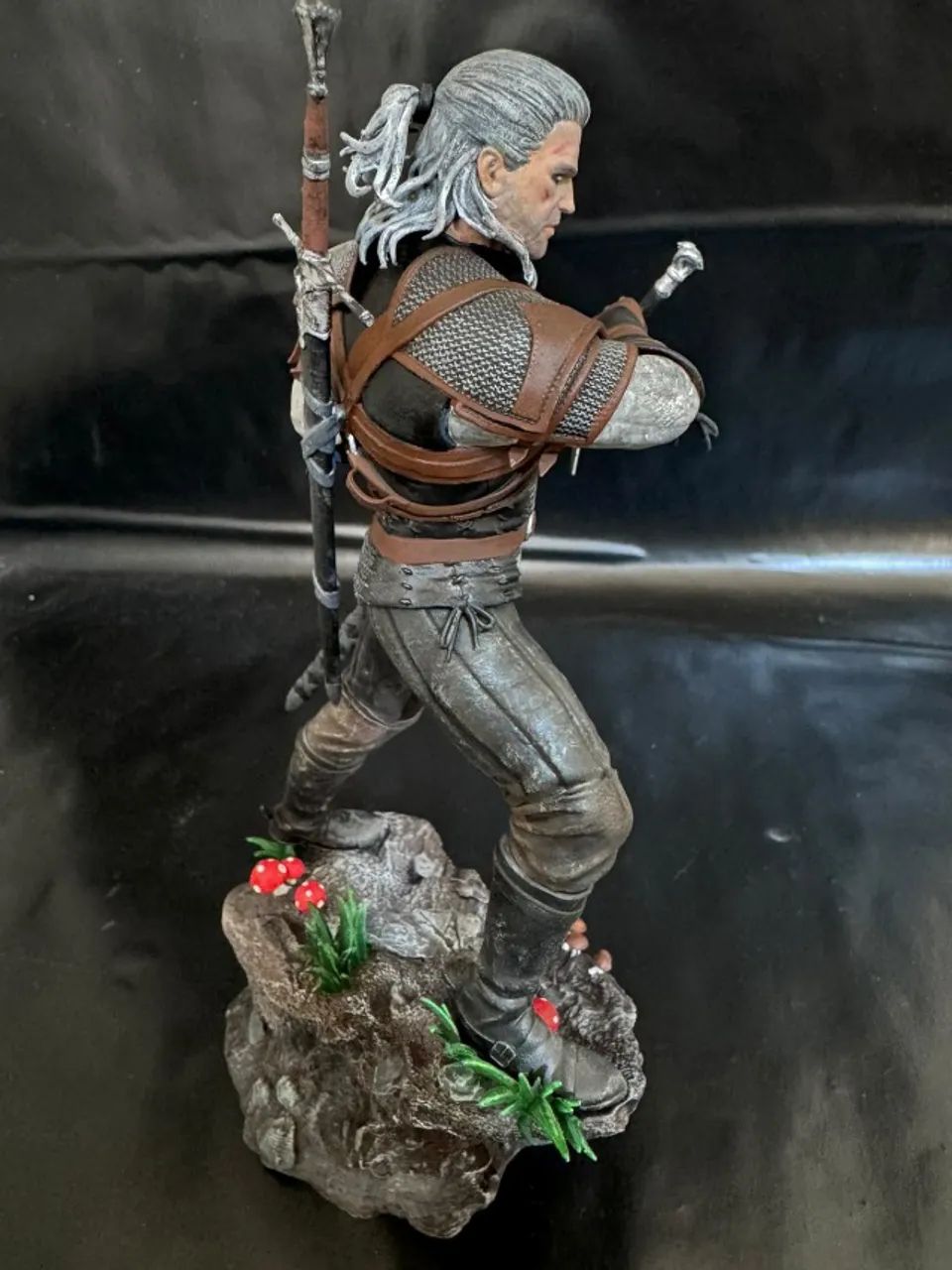 Boneco Action Figure Jogo Colecionaveis The Witcher - Foto 2