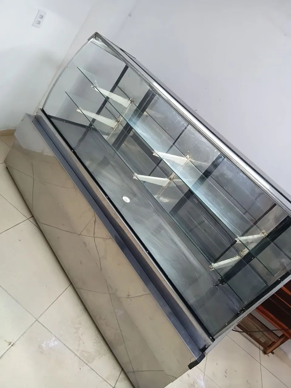 Balcão expositor  - Foto 2