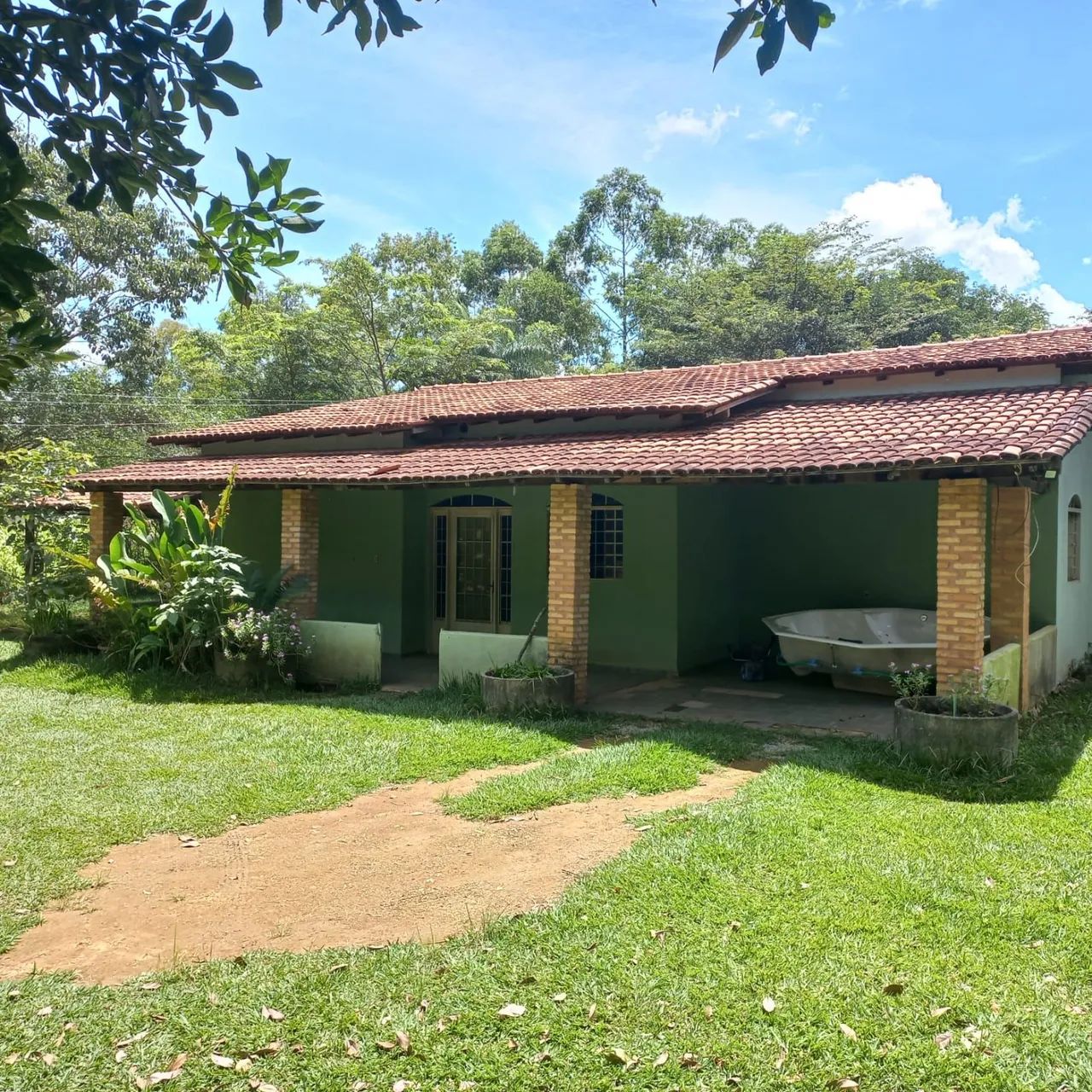 Chácara completa com mais de 600 M² de área construída  - Foto 2