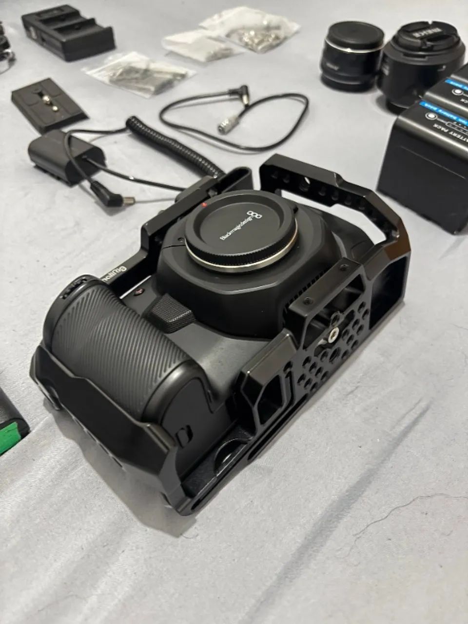 Kit Câmera Black Magic 4K + 2 Lentes + Acessórios  - Foto 5