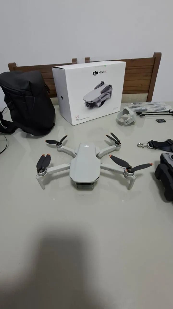 Drone DJI Mini 4K Fly More Combo (Estado de Novo / Sem Detalhes) - Foto 2
