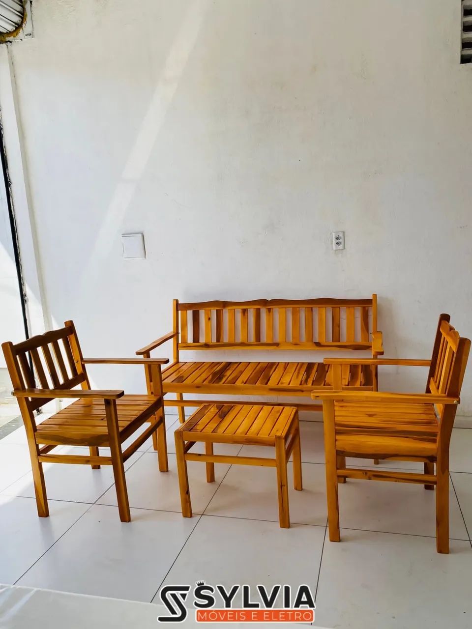 CONJUNTO DE NAMORADEIRA ENVERNIZADA - Foto 2