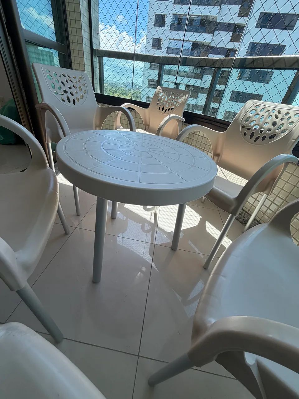 Conjunto de mesa e Poltronas para varanda  - Foto 3