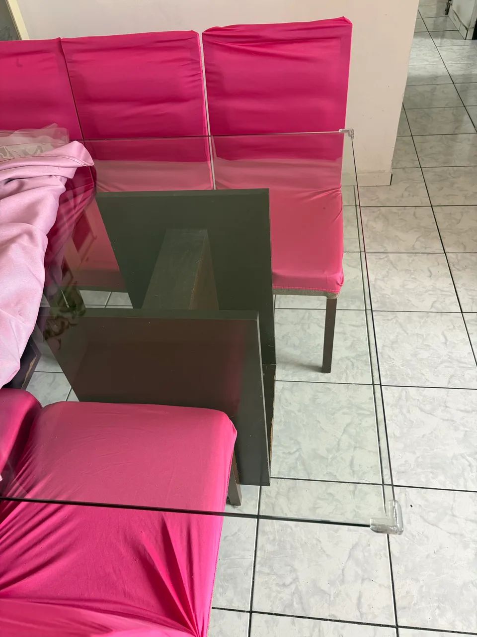 Conjunto de Mesa 6 lugares em vidro - Foto 2