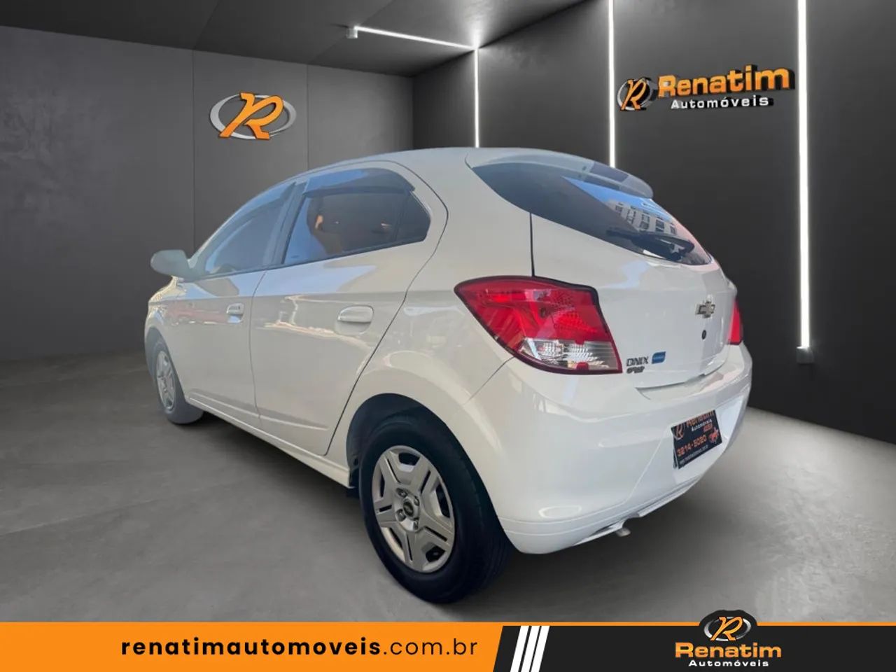 Chevrolet Onix 2018 - Foto 4