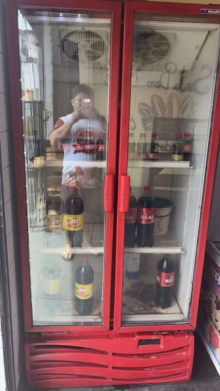 EXPOSITOR DE 2 PORTAS 