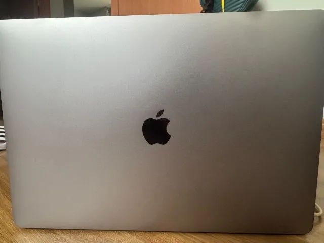 MacBook Pro Touch Bar