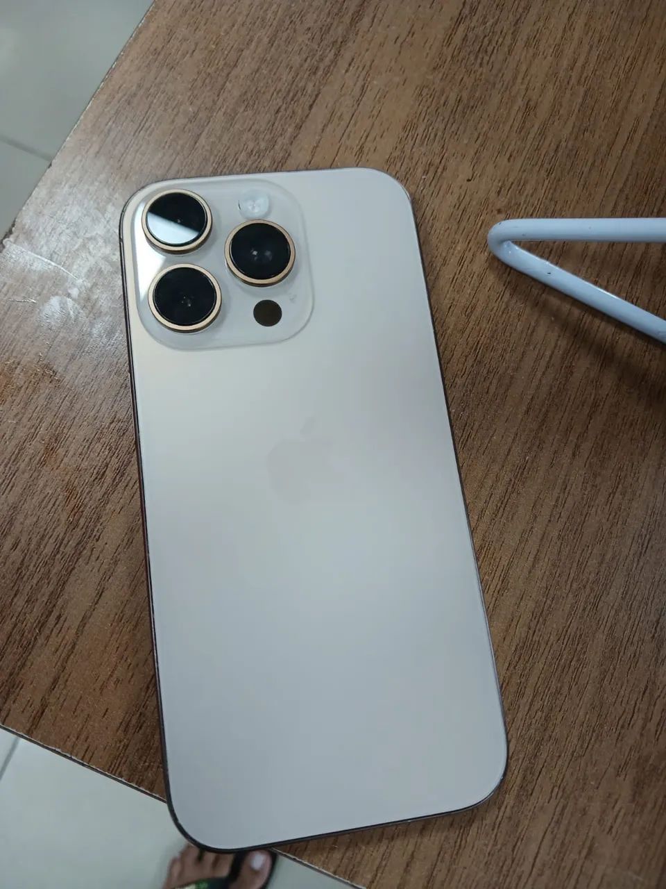 IPHONE 16 PRO - Foto 2