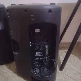 Par da Caixa Autoamplificada Mark Audio MKA1555A