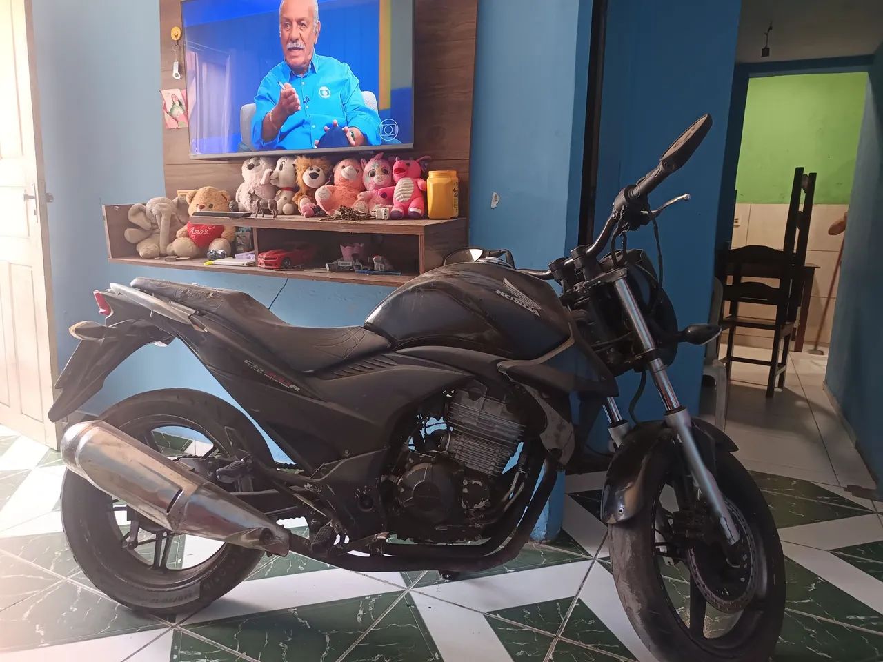 Cb 300 2010 