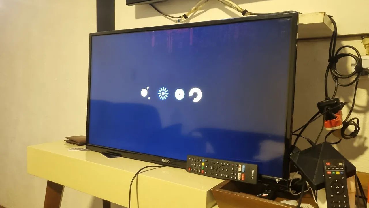 Tv LED smart 32 Philco Full HD  - Foto 4