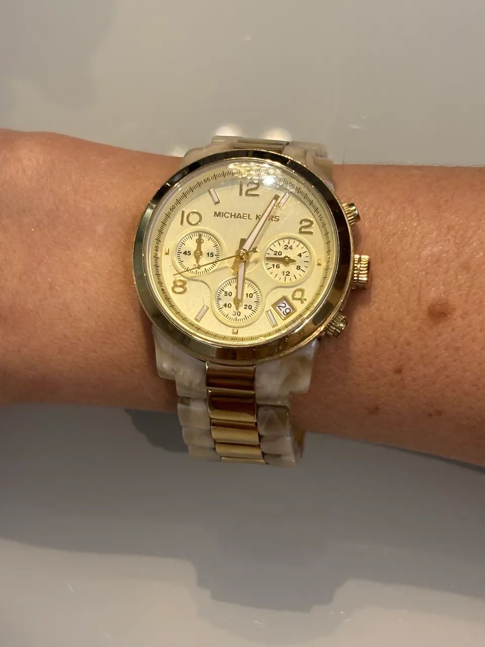 Relógio Michael Kors MK5139 original  linha Runway/Horn Effect