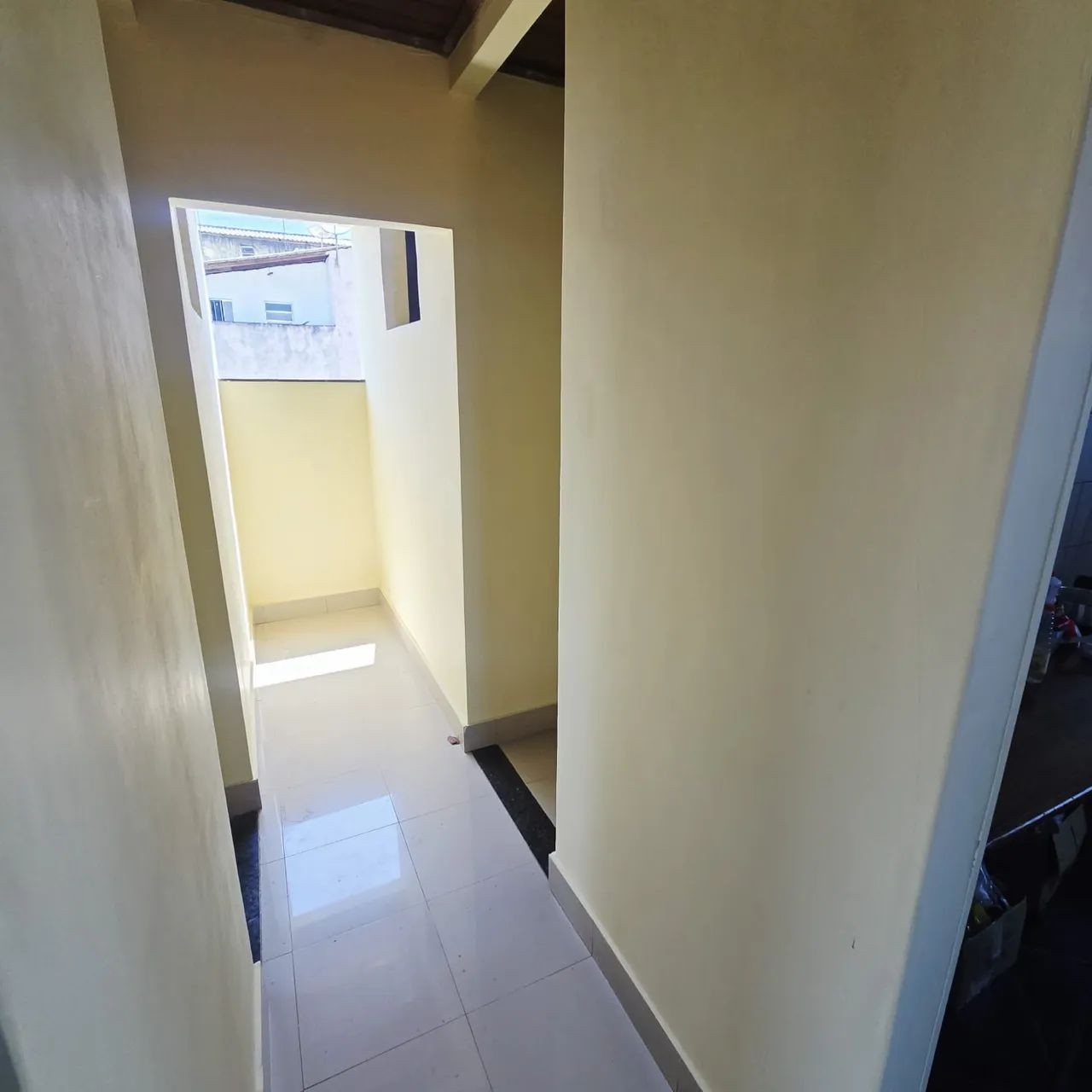 ALUGO CASA COM 4 QUARTOS NA CIDADE NOVA 6 - Foto 5