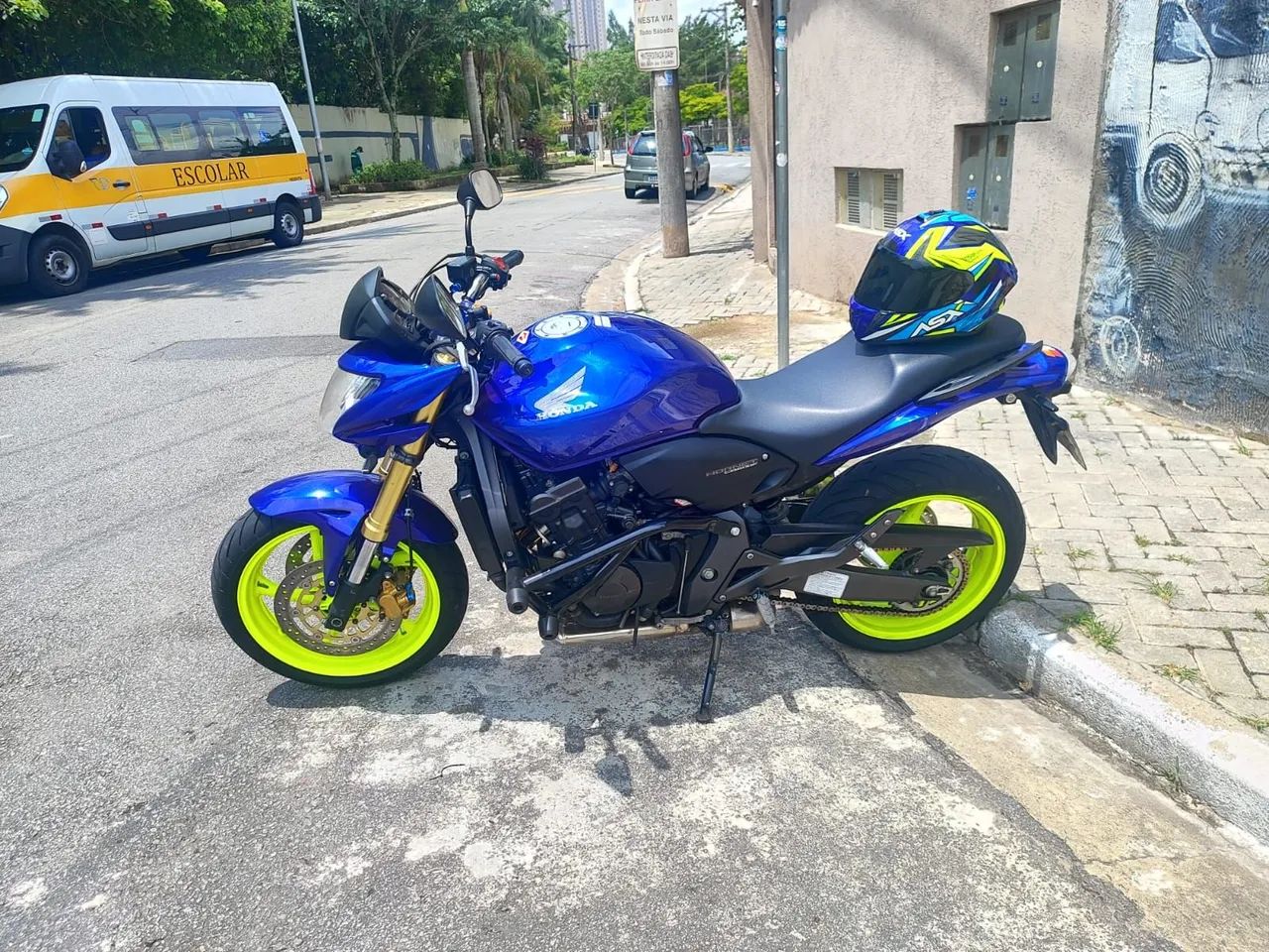 Hornet 600  - Foto 2