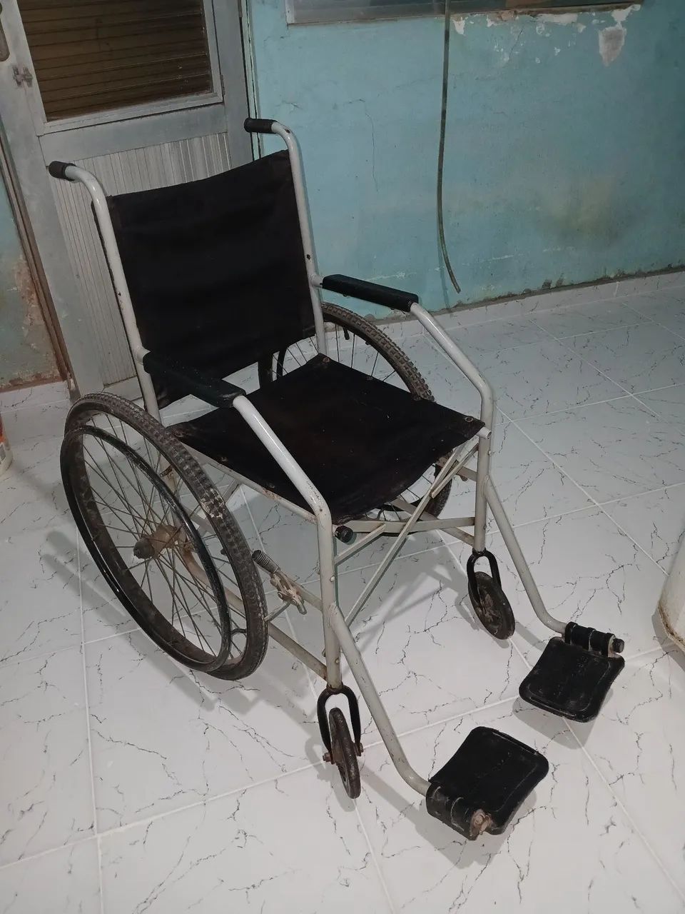 Cadeira de rodas - Foto 5