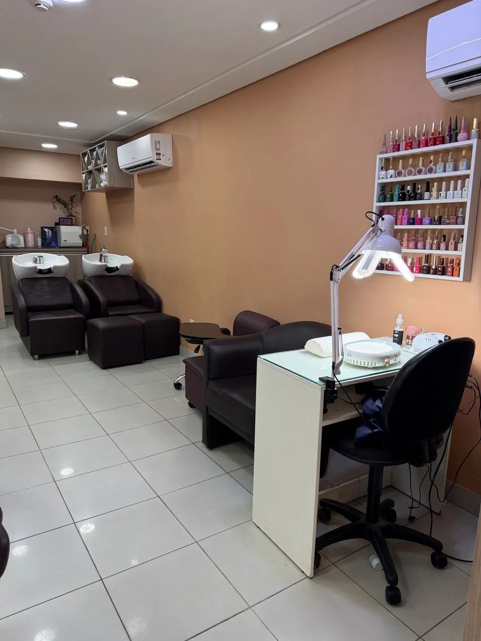 VAGA para MANICURE NAILS DESIGN - Foto 3