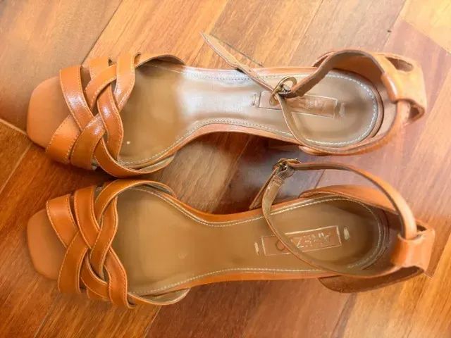 Sandália Arezzo - Foto 4