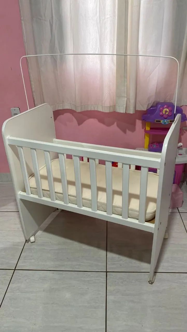 Vende-se mini berço 