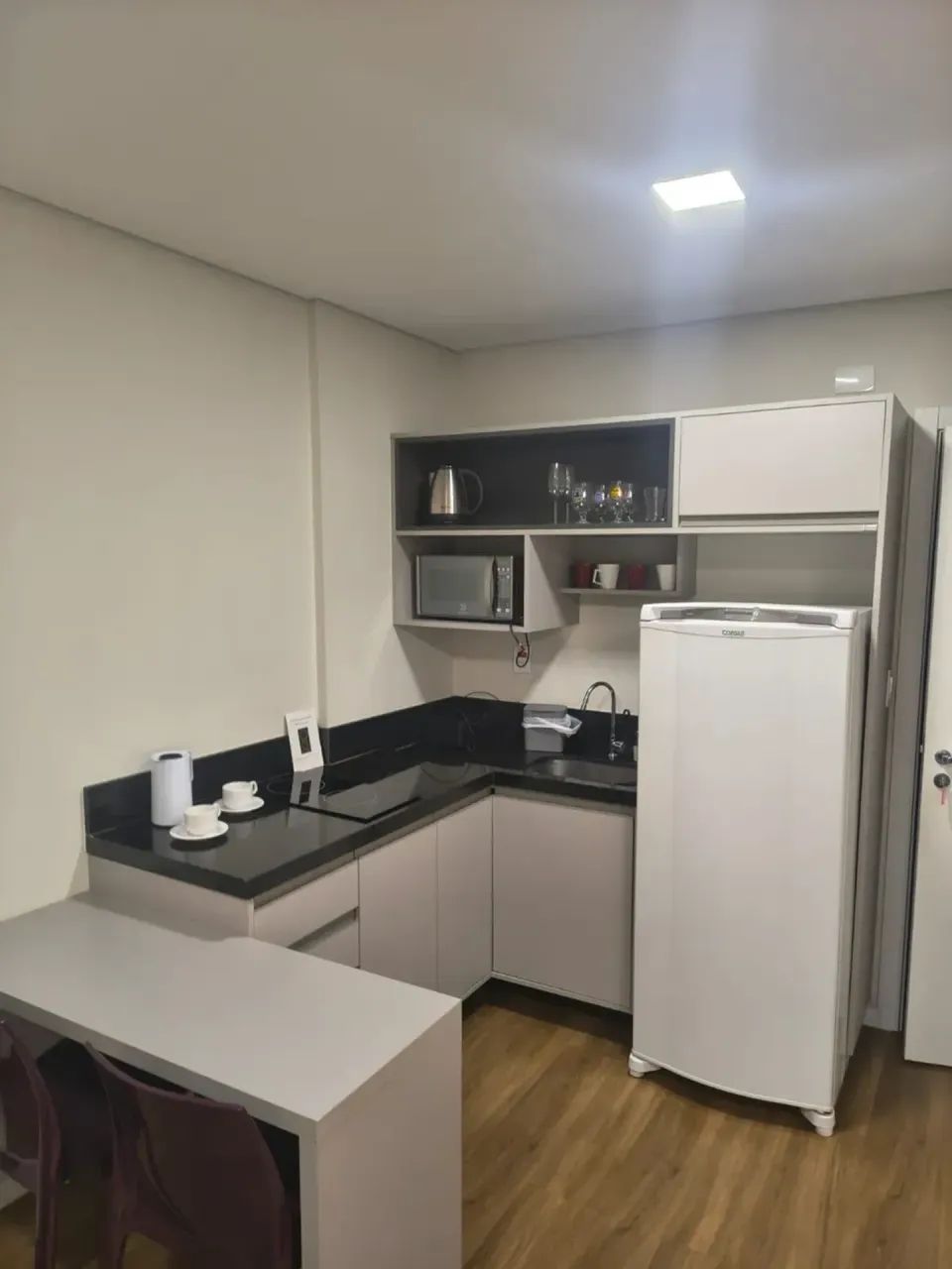 ALUGO FLAT 100% mobiliado no condomínio studio Cuiabá - Foto 2