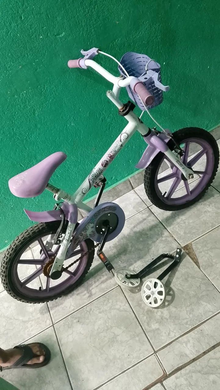 Vende se bicicleta aro 16 perfeito Retirar taipas zn 