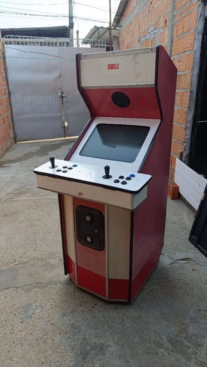 Fliperama de 21 polegadas funcionando 