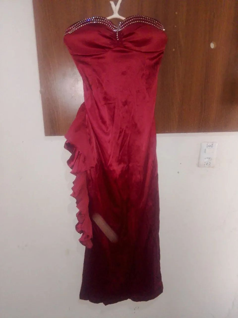 Vende se vestidos de festa 