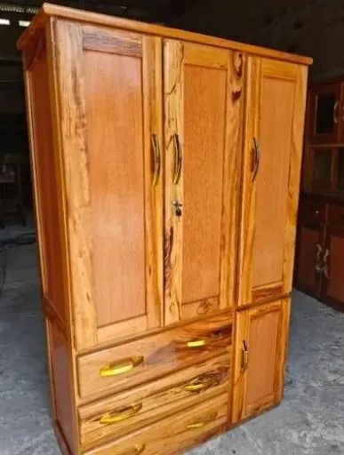 Guarda- roupas