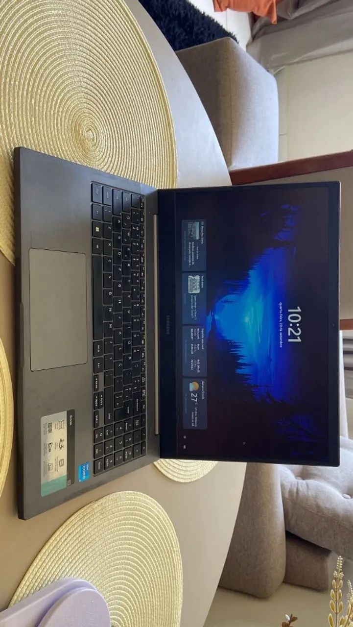 Samsung Galaxy Book Core i5 - 24GB RAM - 256GB SSD - Impecável!