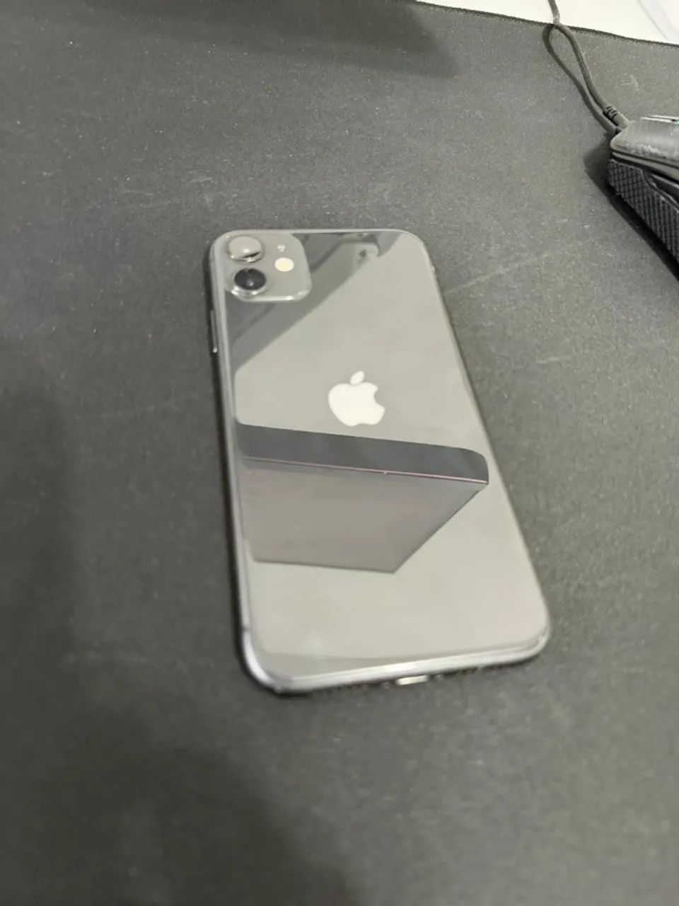 Iphone 11 - Foto 3