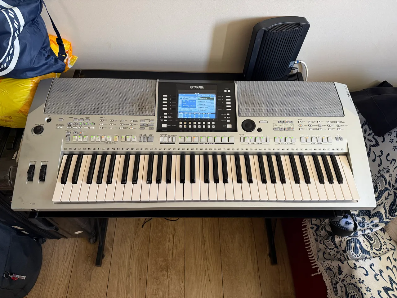 Teclado Yamaha PSR-2100 - Instrumentos musicais - São Pedro