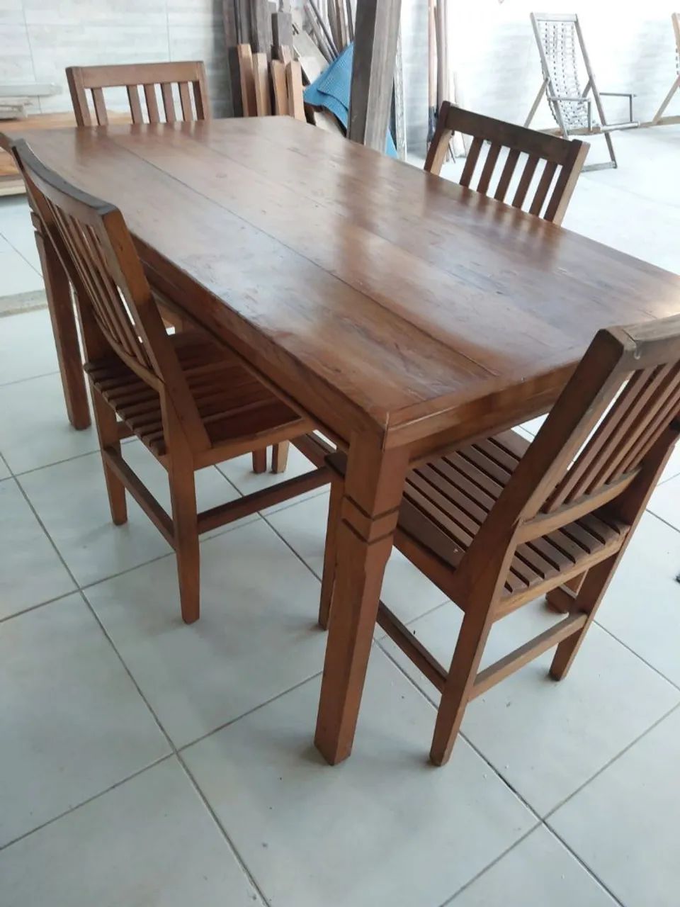 Mesa com 4 cadeiras de madeira Peroba rosa  - Foto 2