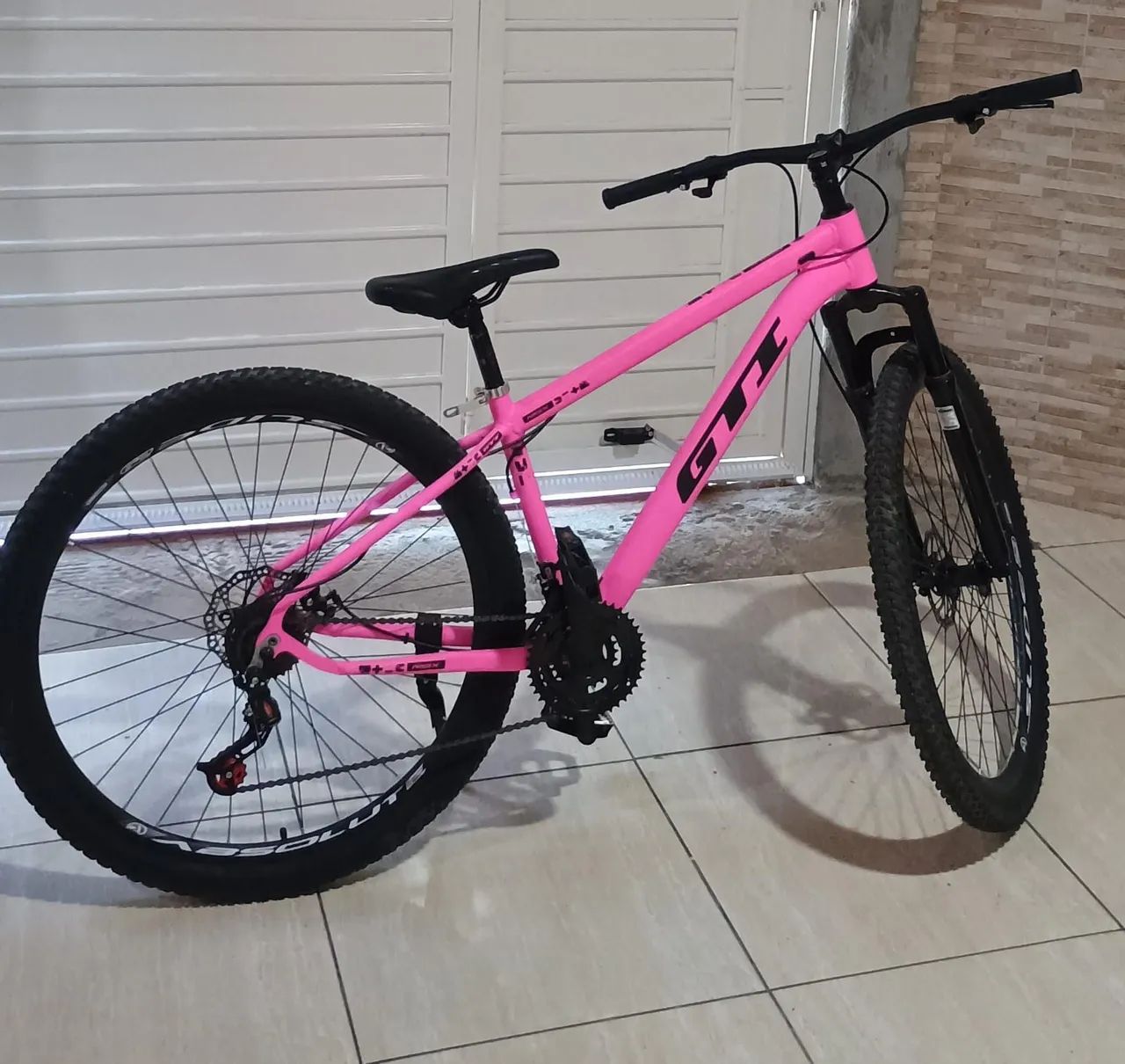 Vendo bicicleta nova  aro 29 - Foto 2
