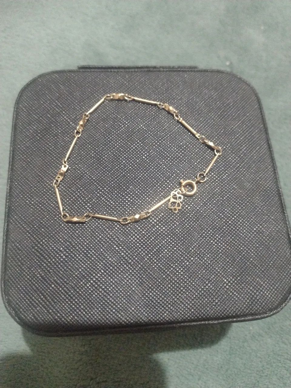 vendo uma pulseira infantil da Rommanel 