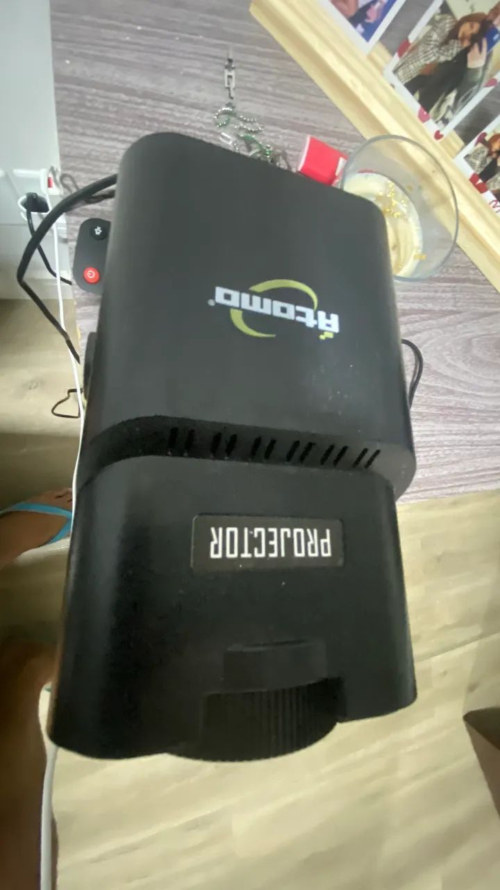 Mini projetor HY300 - Foto 5