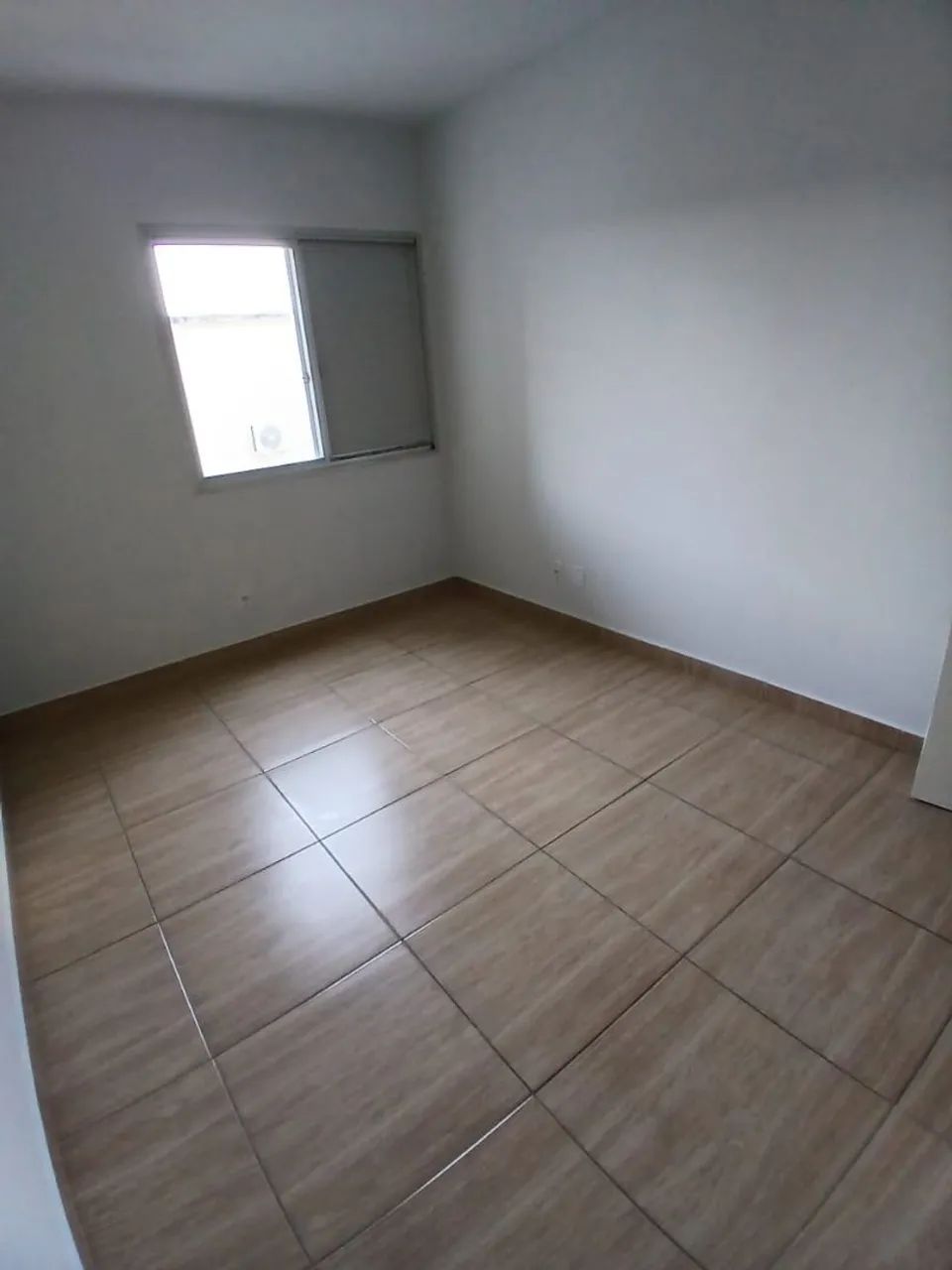 Alugo quarto no centro - Foto 3