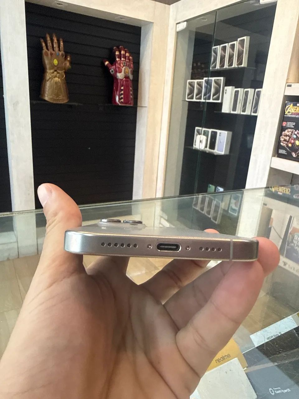 Iphone 16 Pro Max 256 Bateria 99% - Garantia Apple - Foto 2