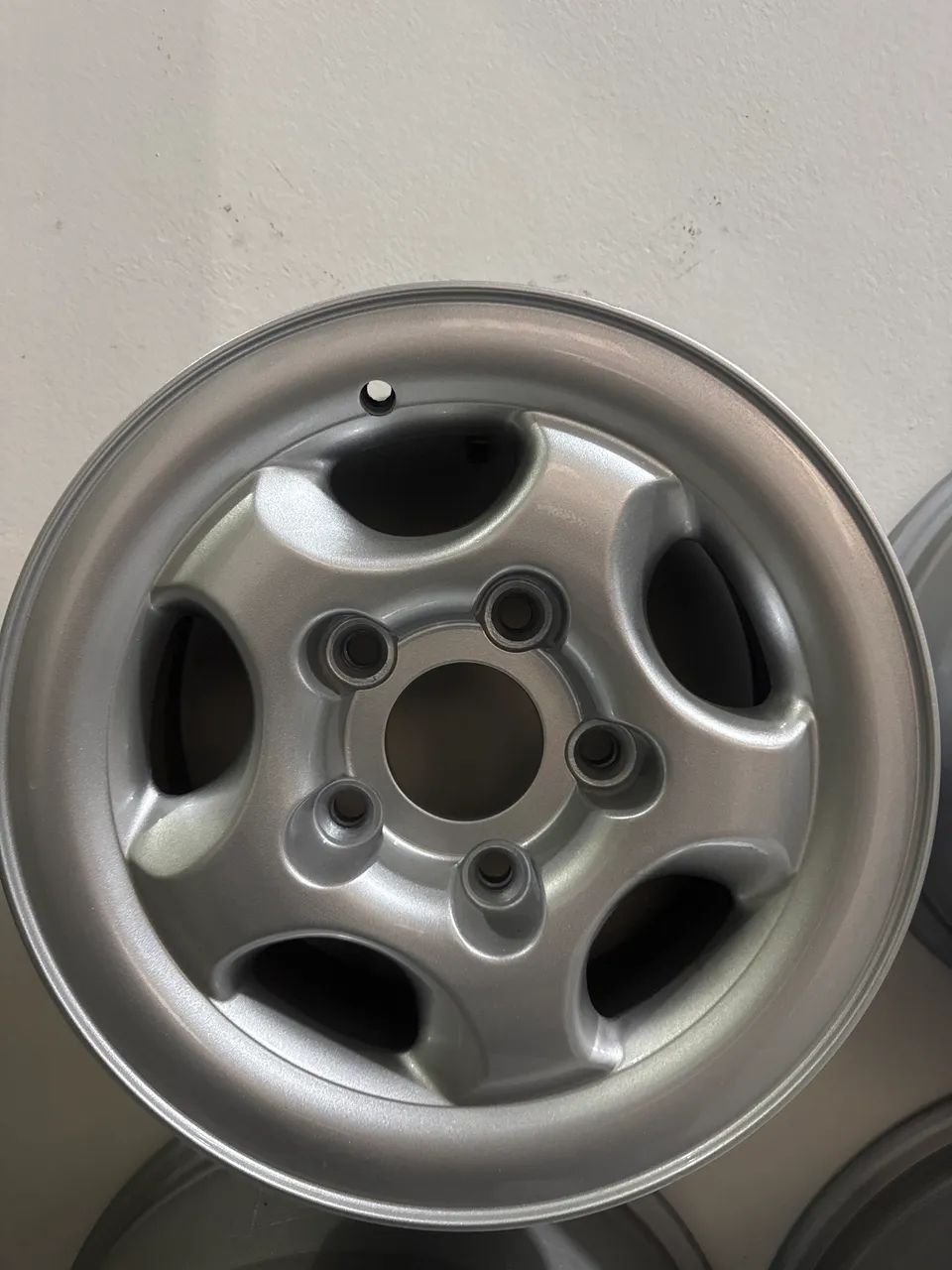 Rodas aro 15 F1000 semi novas