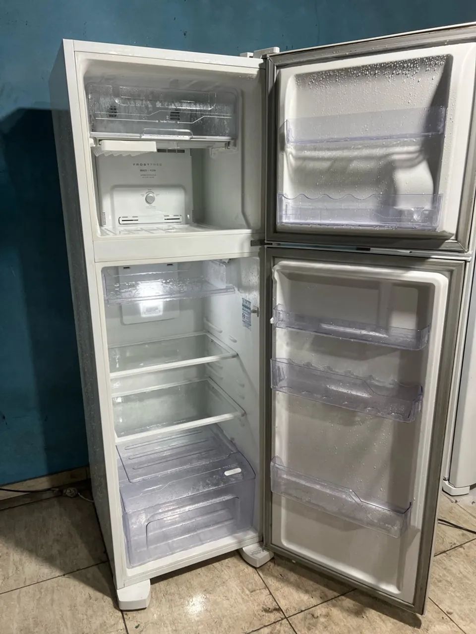 GELADEIRA ELECTROLUX 371L COM GARANTIA! - Foto 4