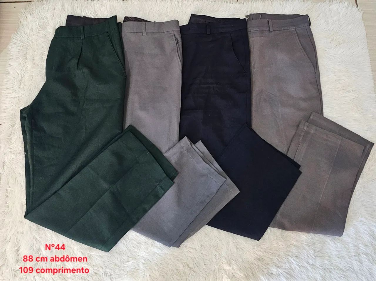Kit 4 Calças Sociais Masculinas N° 44