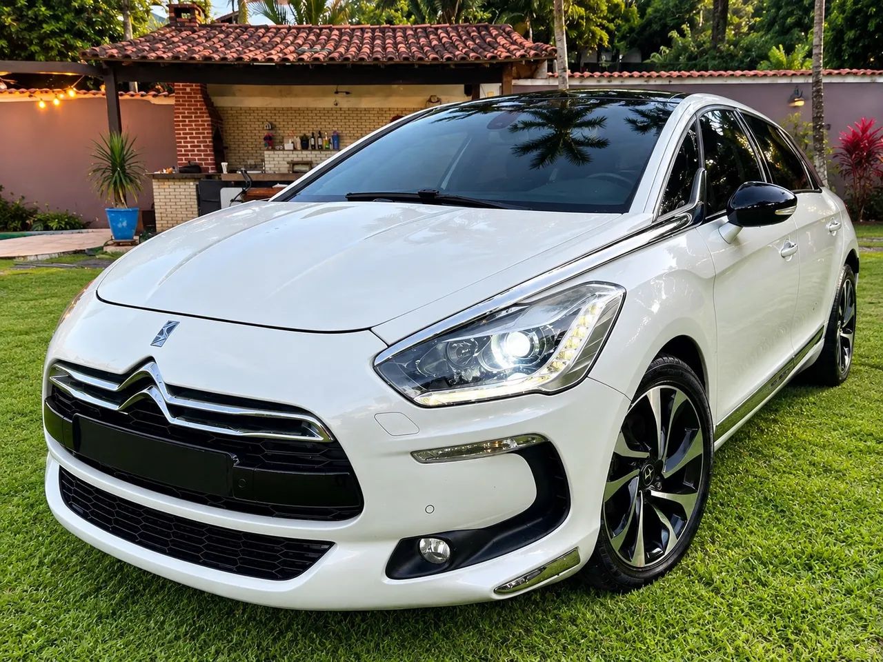 Citroën Ds5 DS5 1.6 So Chic Turbo 16V 5p Aut. 2015