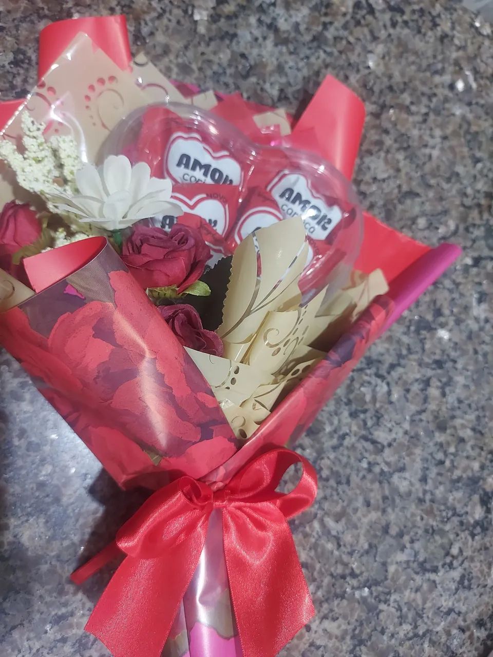 Buquê / coração com bombons - Foto 4