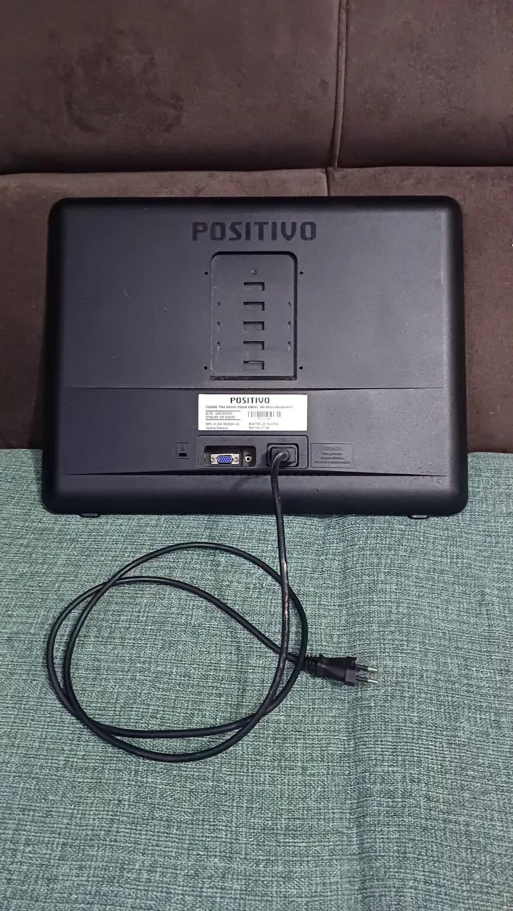 Monitor 19 polegadas positivo conservado. Leia toda a descrição, local samanbaia  - Foto 4