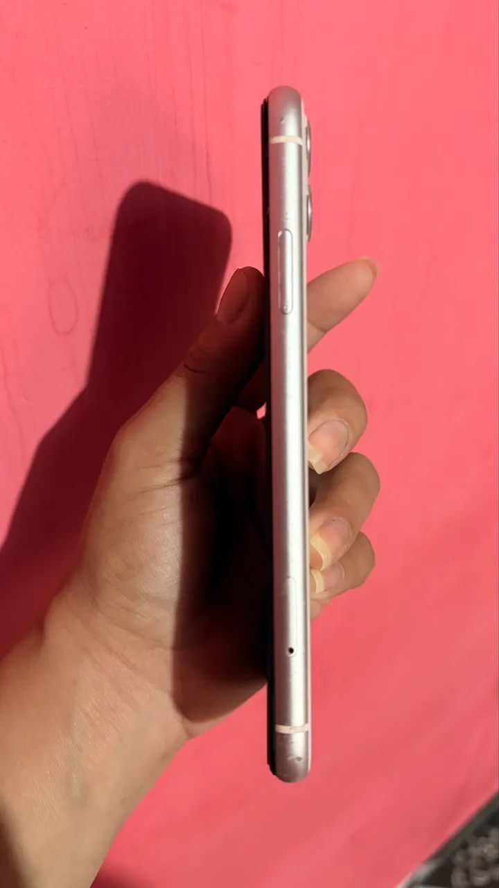 IPhone 11 - Retirada de Peças  - Foto 6