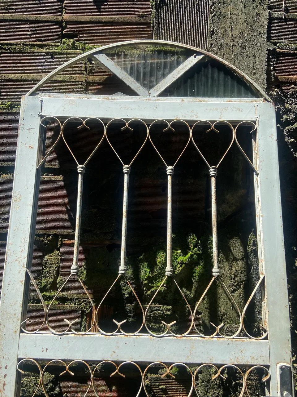 Porta de ferro 150 reais  - Foto 5
