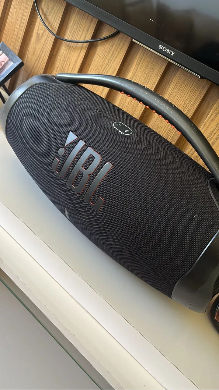  JBL Boombox 3- usada - Foto 4