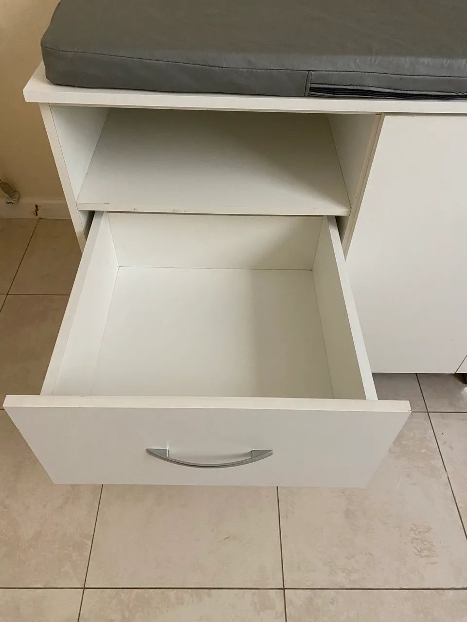 Maca em MDF para consultório 