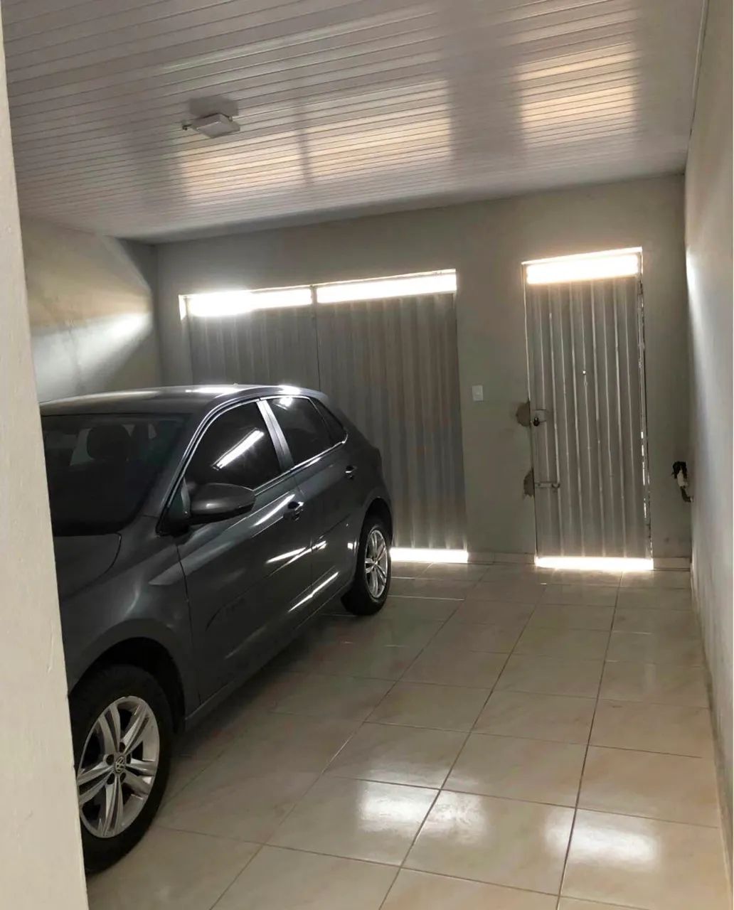 Vende-se casa no Distrito (D)