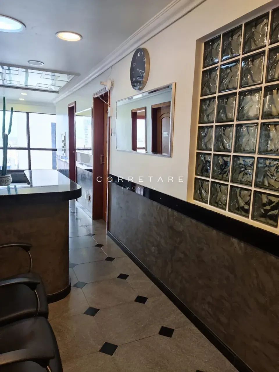 EXCELENTE SALA COMERCIAL EDIFÍCIO CENTER TOWER - CENTRO DE CURITIBA - Foto 5