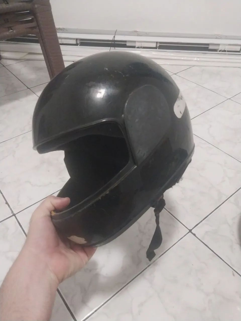 2 capacetes conservados